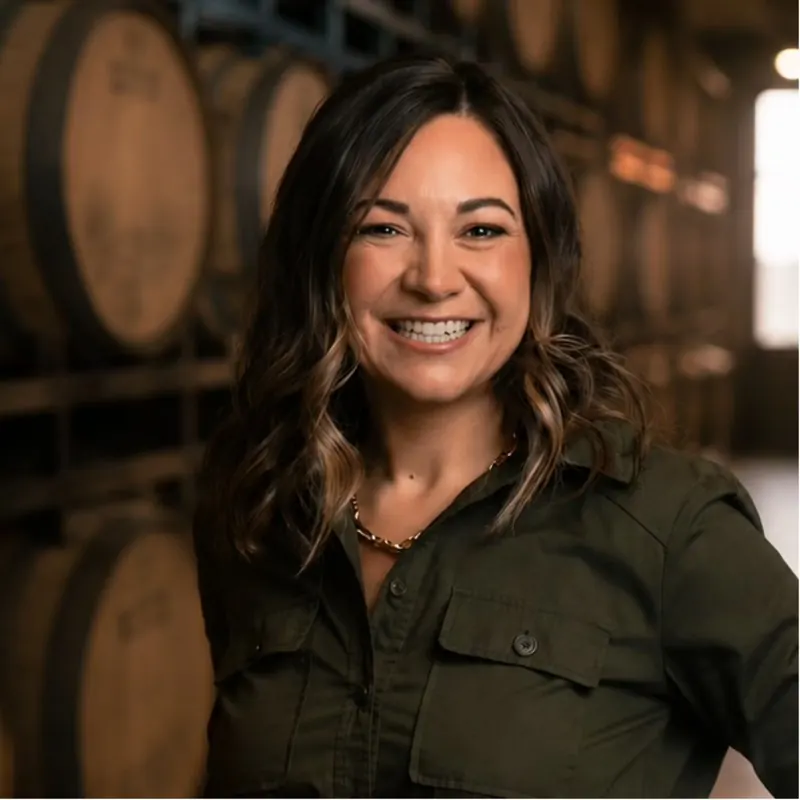 Lisa Bores, Executive Team